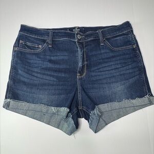 Hollister Dark Wash Cuffed Denim Shorts Size 17 Juniors